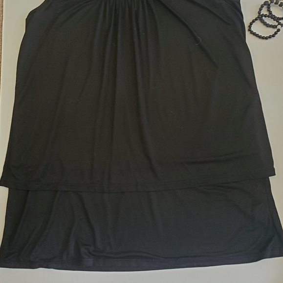 Black dress/top bracelets and shoes - Picture 3 of 7